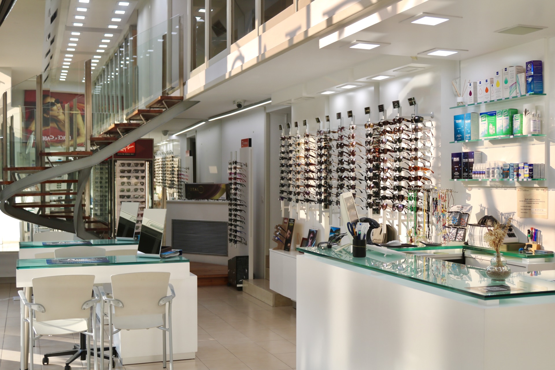 Interior de la nostra òptica a Sant Cugat